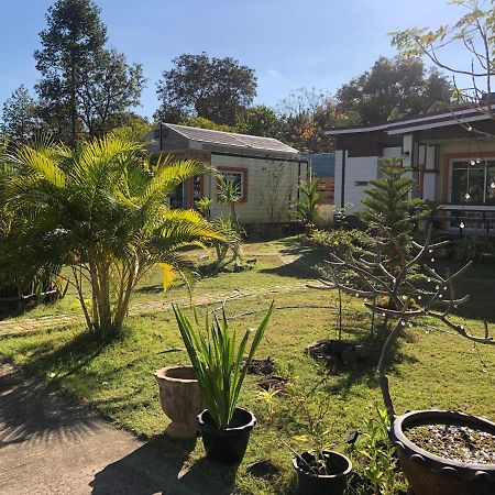 มุกดาสวรรค์ รีสอร์ท - Mukda Sawan Resort Mukdahan Exterior foto
